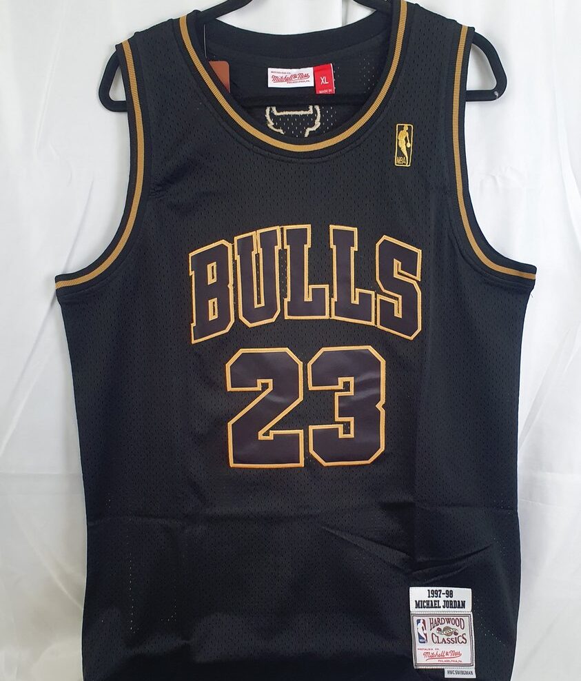Mitchell & Ness Chicago Bulls Trikot Schwarz/Gold (Jordan 23) #1