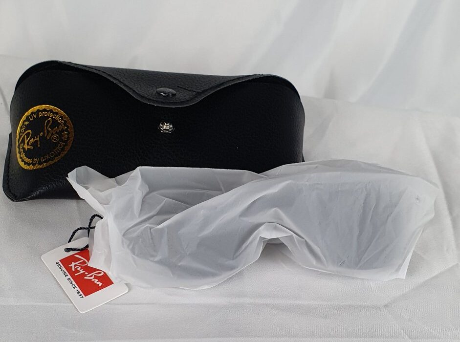 Ray-Ban Sonnenbrille Schwarz mit Etui #2