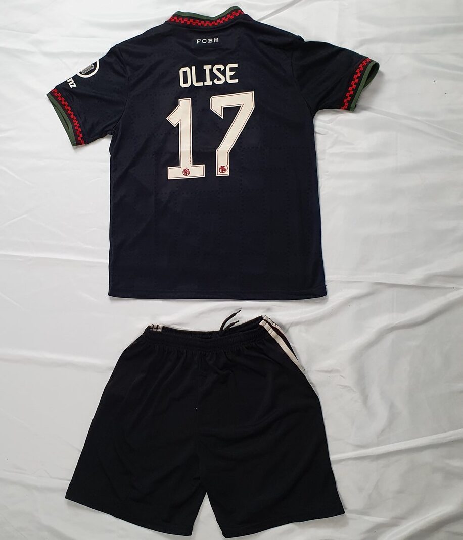 Adidas Bayern München Trikot + Shorts Schwarz #2