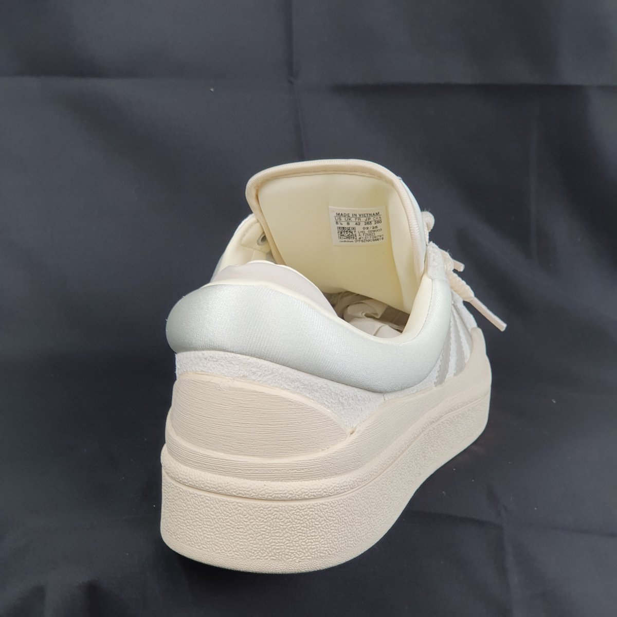 Adidas Campus Bad Bunny 00s Cremeweiß/Grau #3