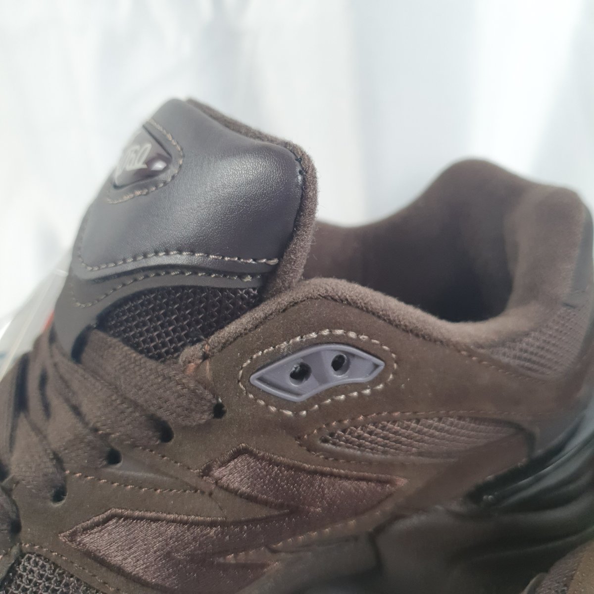 New Balance 9060 Dunkelbraun/Mocha #5
