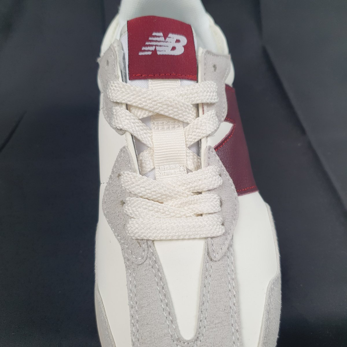 New Balance 327 Weiß/Burgund/Gum #9
