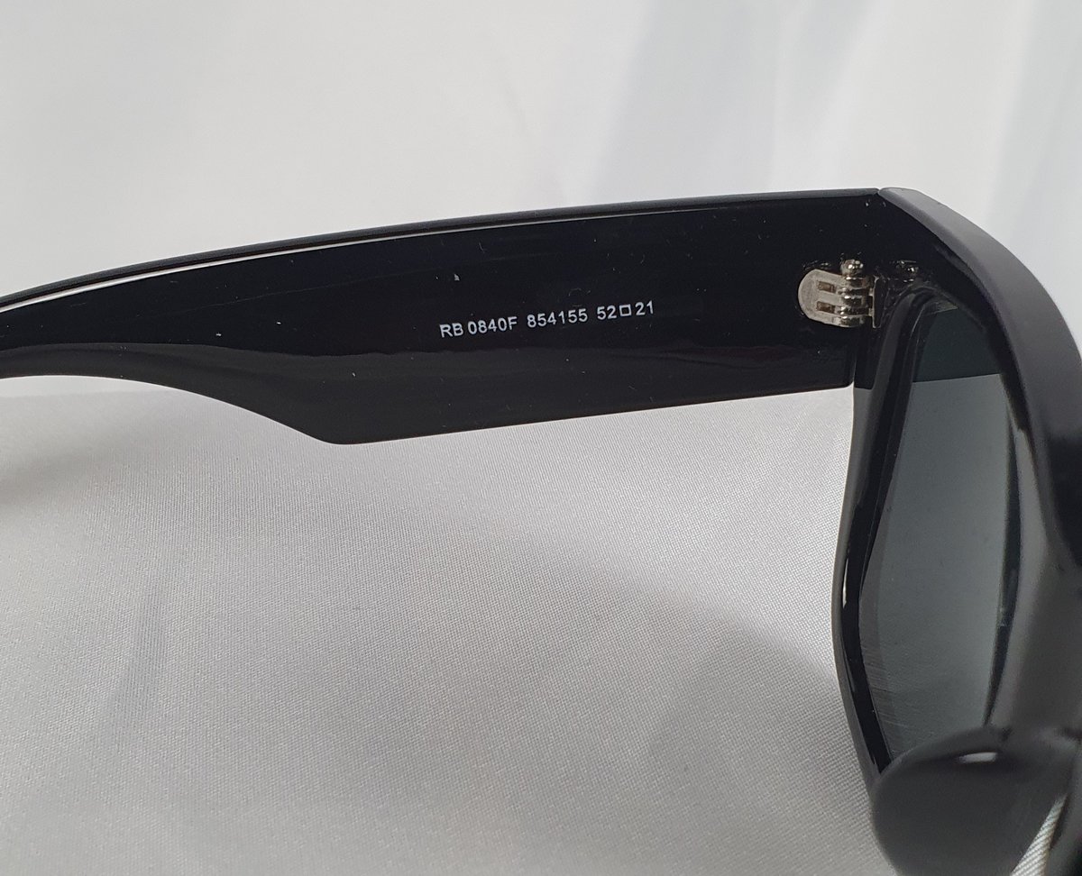 Ray-Ban Sonnenbrille Schwarz mit Etui #8
