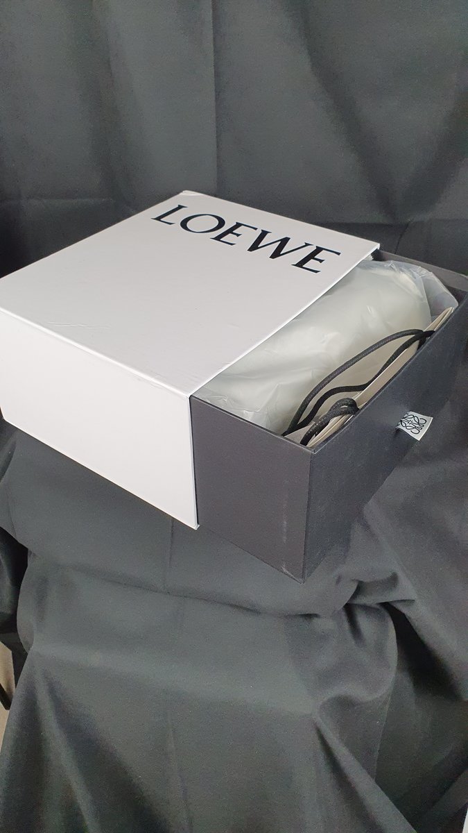 Loewe Bracelet Bag beige nude #8